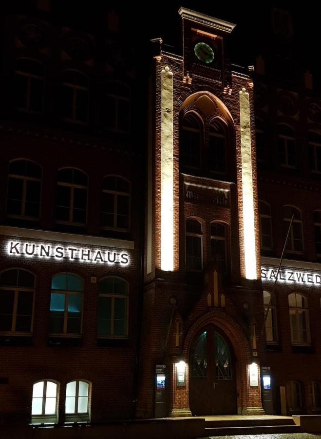 Gasthaus Kristall Salzwedel Eksteriør bilde